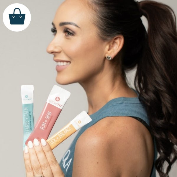 A woman holding NeoraFit sachets.