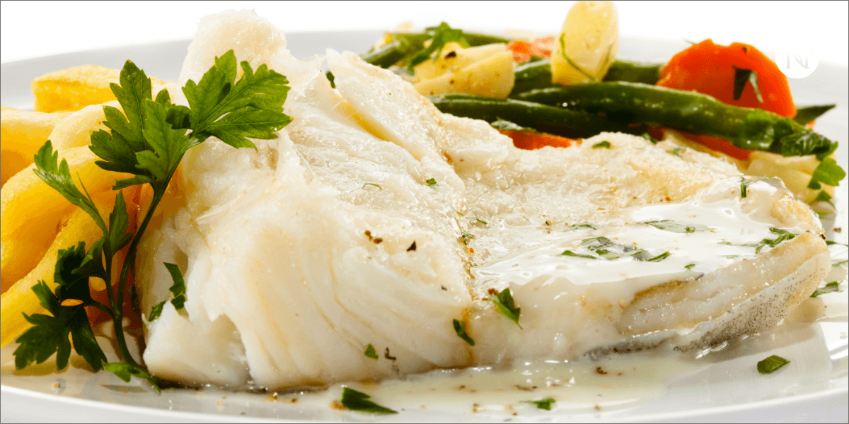 Grilled White Fish Green Beans and Potato in parchment | Neora Blog