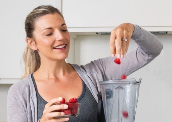 NeoraFit Razzle Dazzle Raspberry Smoothie