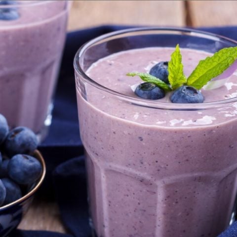 Blueberry Bomb Smoothie | Neora Blog