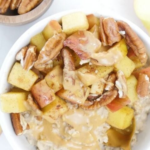 Apple Pie Protein Oatmeal | Neora Blog