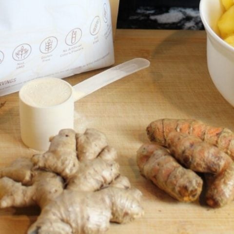 Pineapple Turmeric Smoothie | Neora Blog