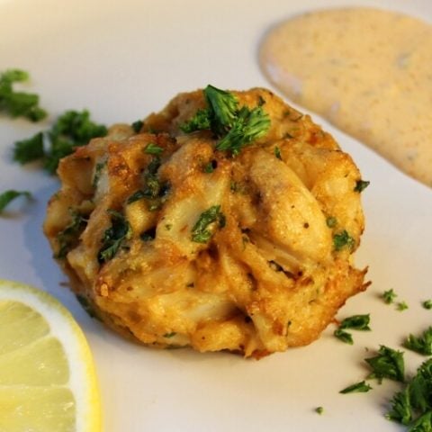 Crab Cakes with Remoulade | Neora Blog