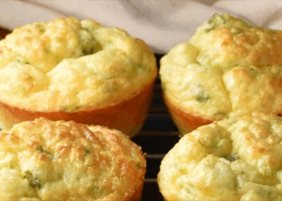 Protein-Packed Fluffy Cottage Cheese & Egg Muffins