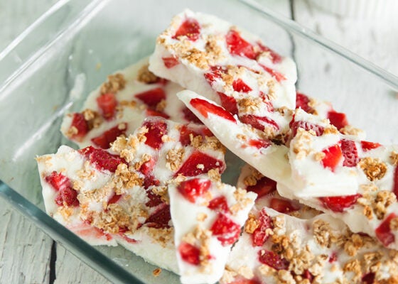 Frozen Yogurt Bark: The Holiday Snack That Curbs Cravings and Fuels Your Goals