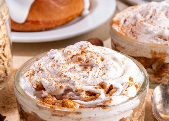 NeoraFit Cinnamon Roll + Protein Oatmeal 