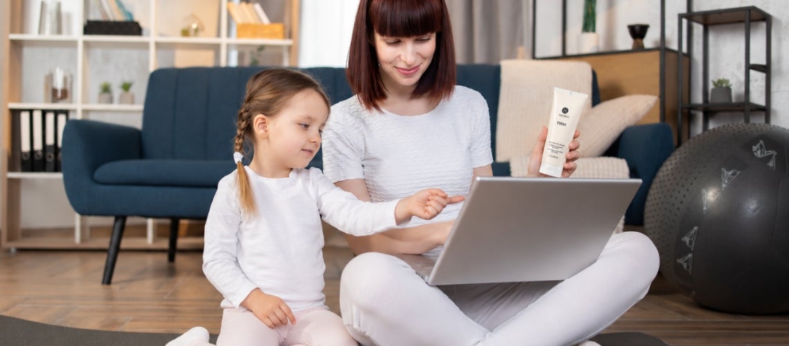Five Reasons Busy Moms Love Building a Business During the School Year