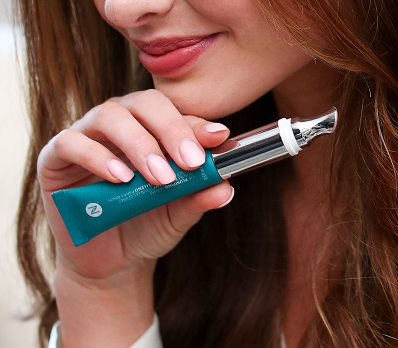 Neora’s hottest holiday limited-time must-have, Lip Plumping Serum.
